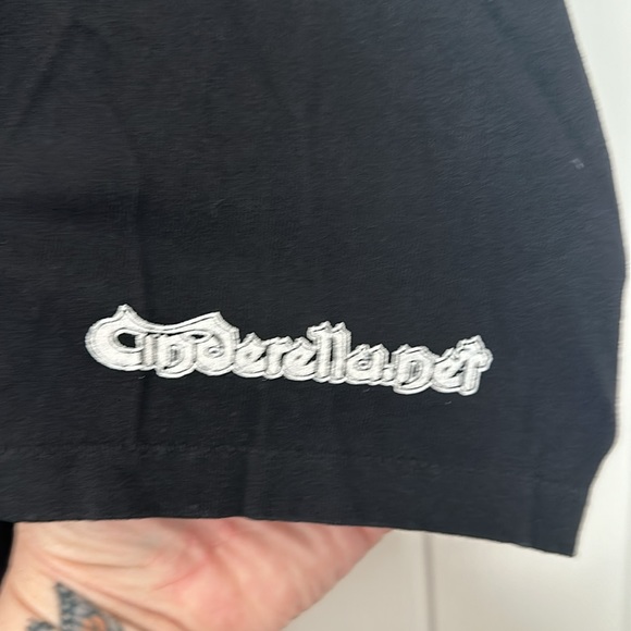 Vintage Cinderella 2002 Concert Tee - Picture 3 of 5